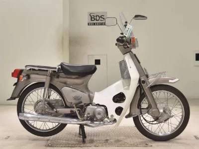 Honda C90