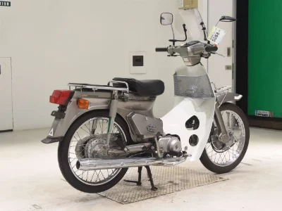 Honda C90