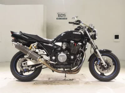 Yamaha XJR1300