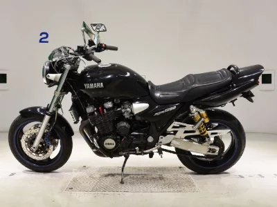 Yamaha XJR1300