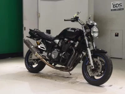 Yamaha XJR1300