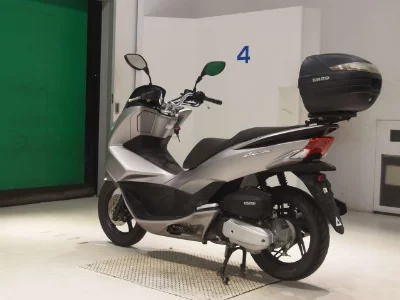 Honda PCX125-2