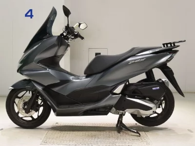 Honda PCX125-4