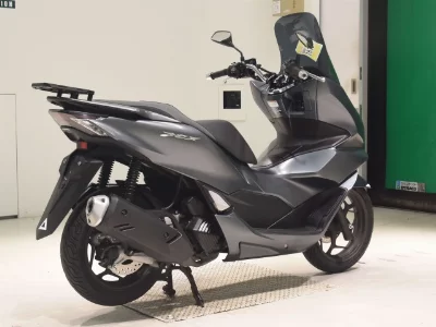 Honda PCX125-4