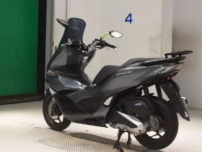 Honda PCX125-4