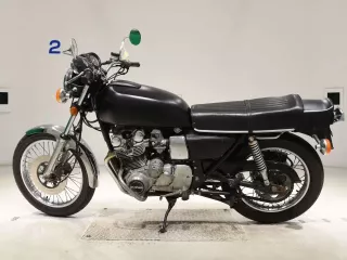 Suzuki GS750