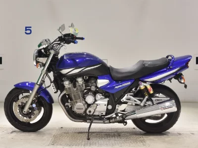 Yamaha XJR1300