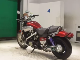 Yamaha V-MAX