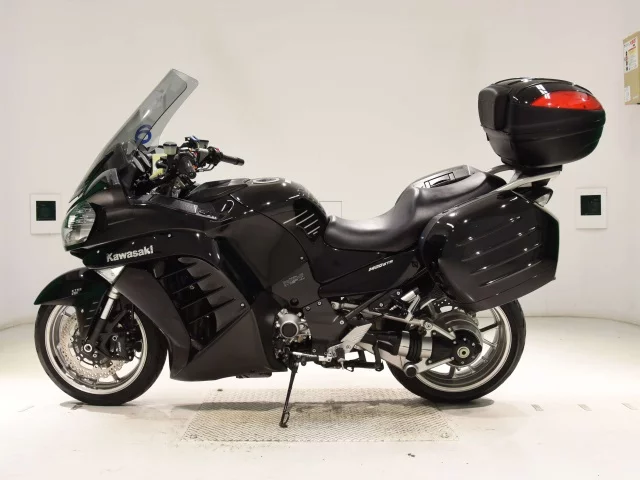 Kawasaki 1400GTR  с аукциона в Японии