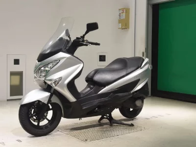 Suzuki BURGMAN200