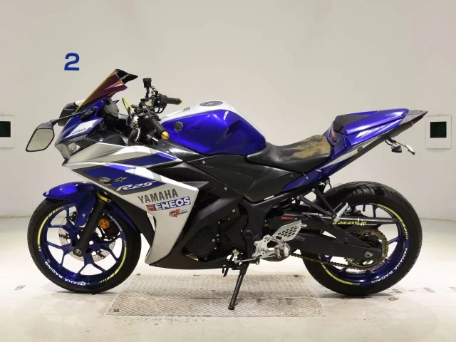 Yamaha YZF-R25  с аукциона в Японии