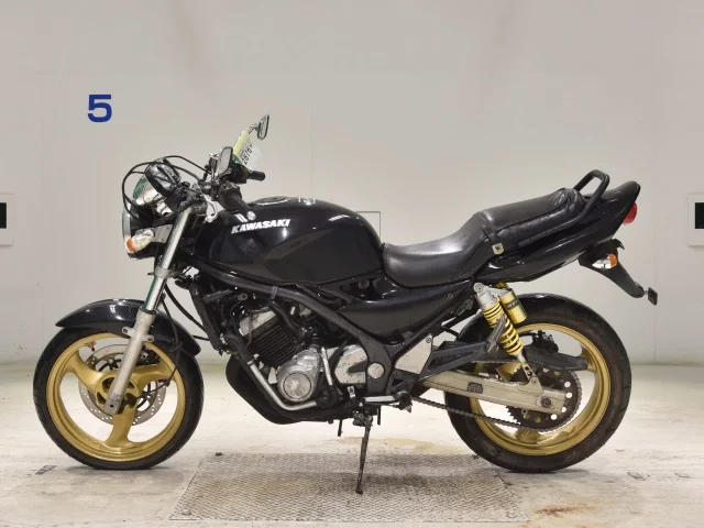 Kawasaki BALIUS250-2  с аукциона в Японии