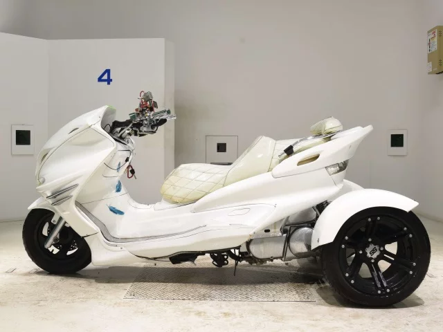 Yamaha MAJESTY 250C TRIKE  с аукциона в Японии
