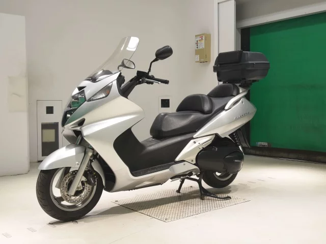 Honda SILVERWING600  с аукциона в Японии