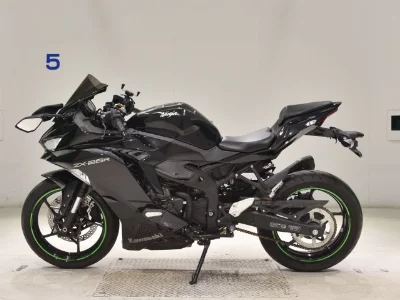 Kawasaki ZX-25R