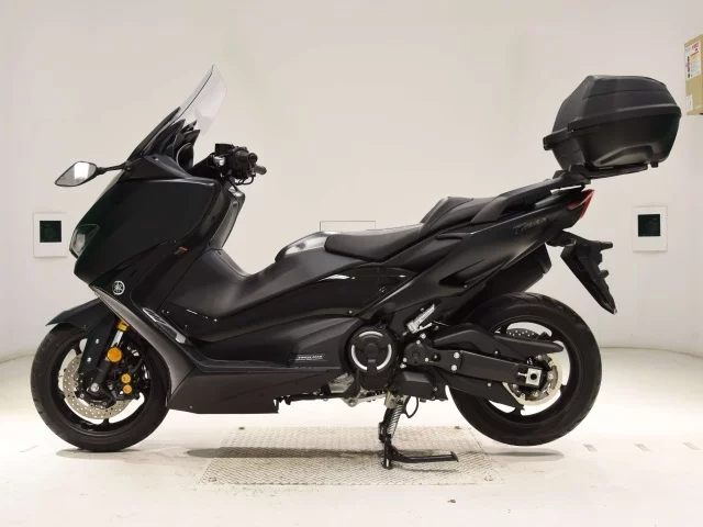 Yamaha T-MAX560T  с аукциона в Японии