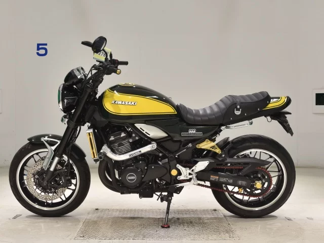 Kawasaki Z900RS  с аукциона в Японии