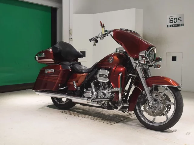 Harley-Davidson HARLEY FLHRSE1800CVO  с аукциона в Японии