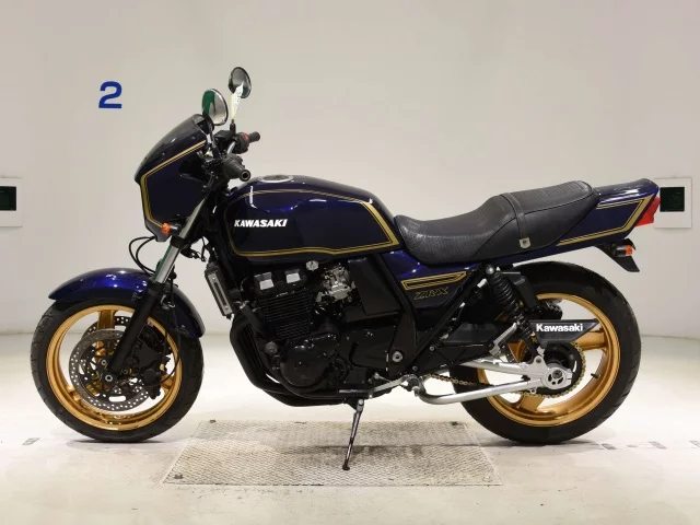 Kawasaki ZRX400  с аукциона в Японии