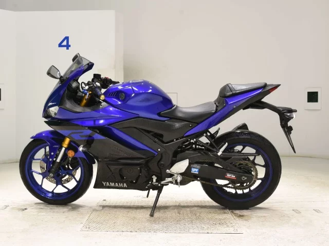 Yamaha YZF-R3  с аукциона в Японии