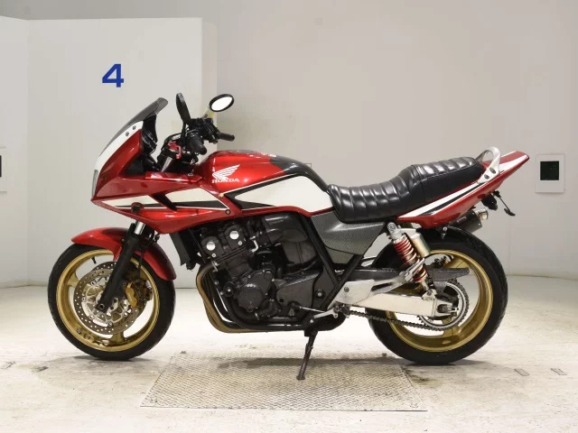 Honda CB400SFV-4 BOLDOR  с аукциона в Японии