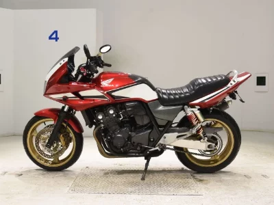 Honda CB400SFV-4 BOLDOR