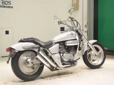 Honda MAGNA 250