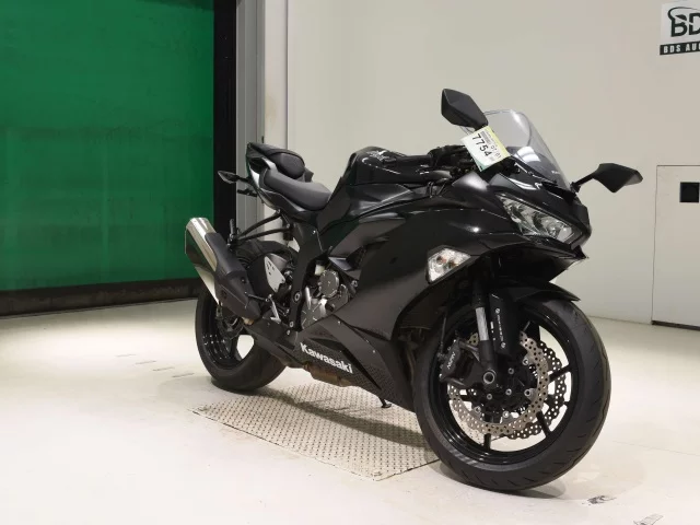Kawasaki ZX-6RA  с аукциона в Японии