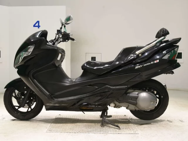 Suzuki SKYWAVE 250S-3  с аукциона в Японии