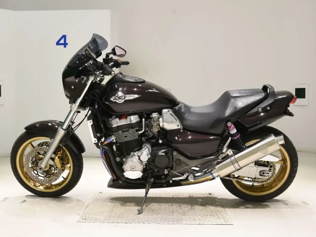 Honda X4  с аукциона в Японии