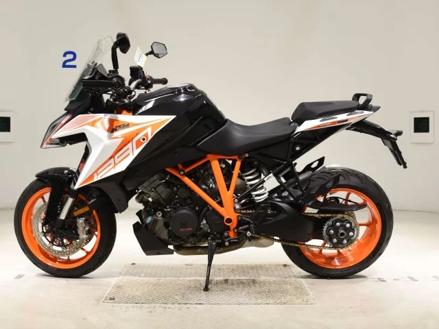 Other KTM1290 SUPER  DUKE GT  с аукциона в Японии