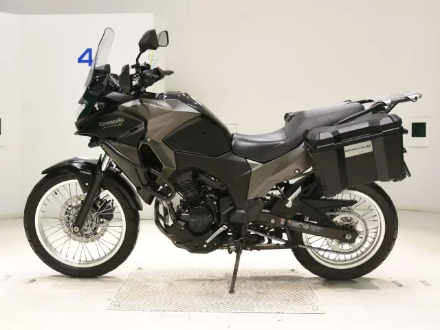 Kawasaki VERSYS X250A TOURER  с аукциона в Японии