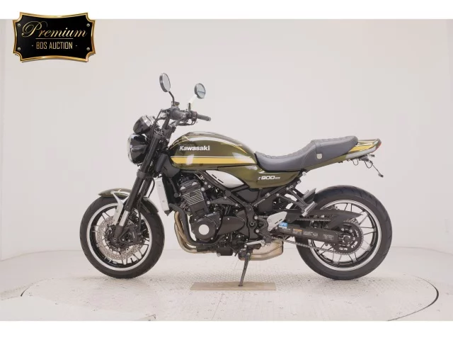 Kawasaki Z900RS 2021