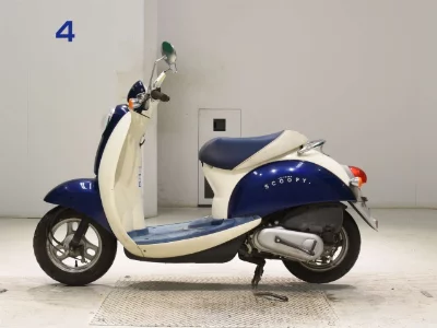 Honda CREA SCOOPY