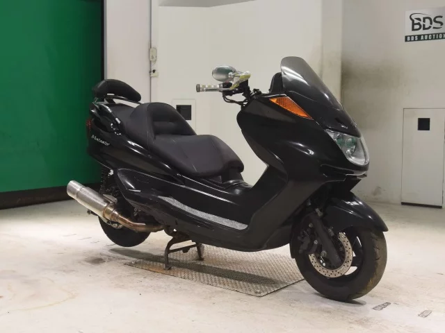 Yamaha MAJESTY 250C  с аукциона в Японии