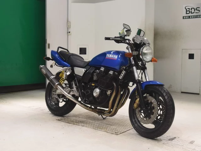Yamaha XJR400R-1  с аукциона в Японии