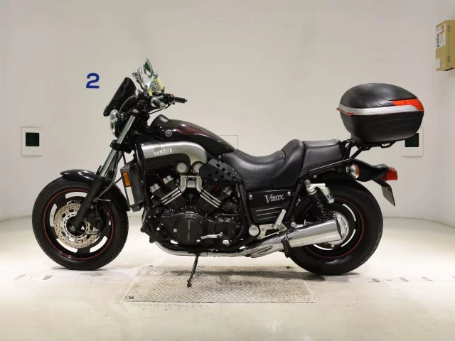 Yamaha V-MAX  с аукциона в Японии