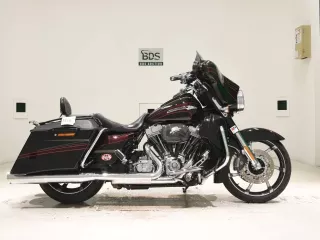 Harley-Davidson HARLEY FLHXSE1800CVO  с аукциона в Японии