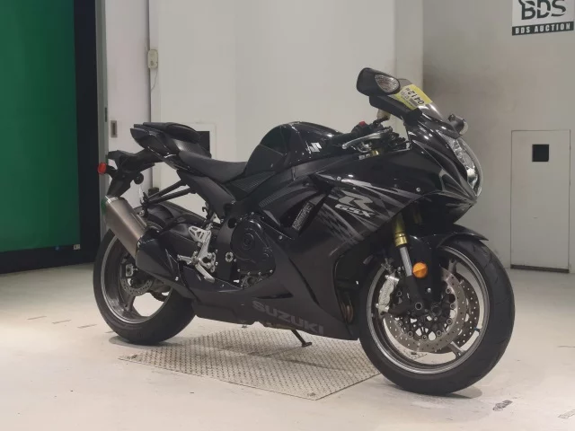 Suzuki GSX-R750  с аукциона в Японии