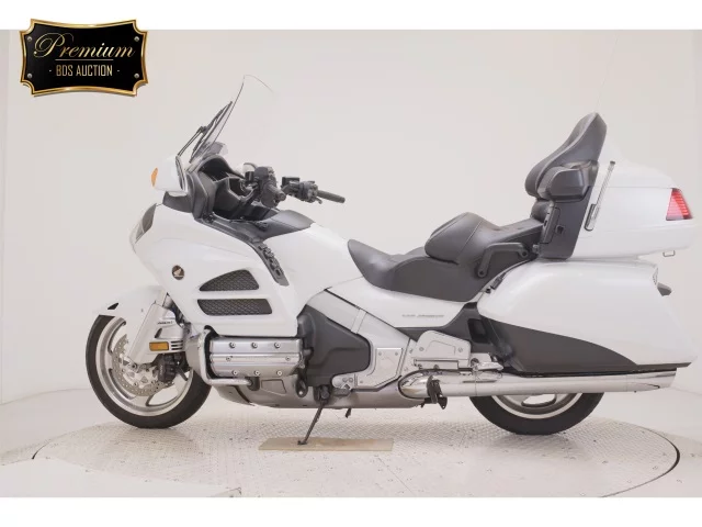 Honda GL1800 AIRBAG NAVIGATION  с аукциона в Японии