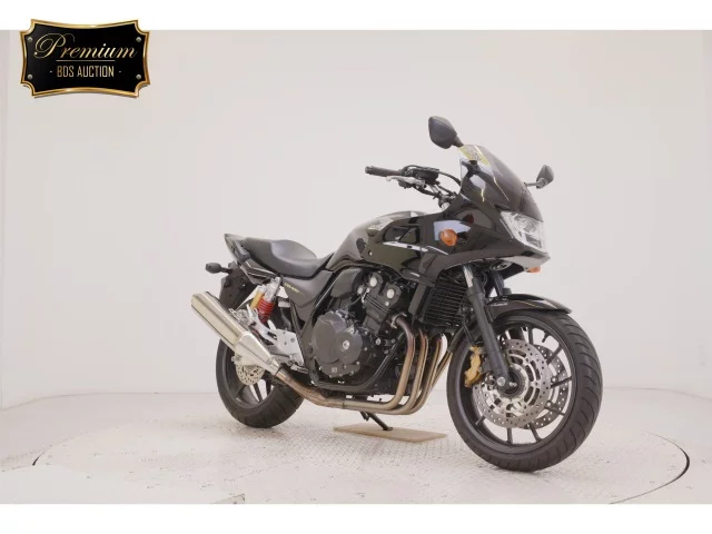 Honda CB400SFV-4 BOLDORABS  с аукциона в Японии