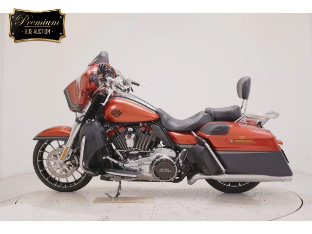 Harley-Davidson HARLEY FLHXSE1920CVO  с аукциона в Японии