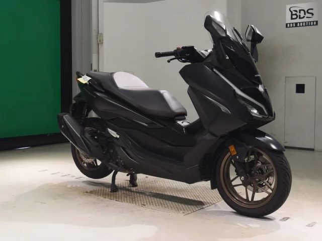 Honda FORZA -6  с аукциона в Японии