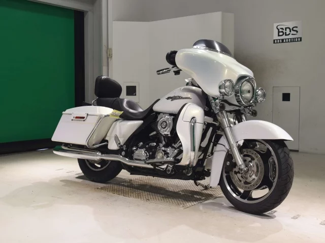 Harley-Davidson HARLEY FLHX1580  с аукциона в Японии