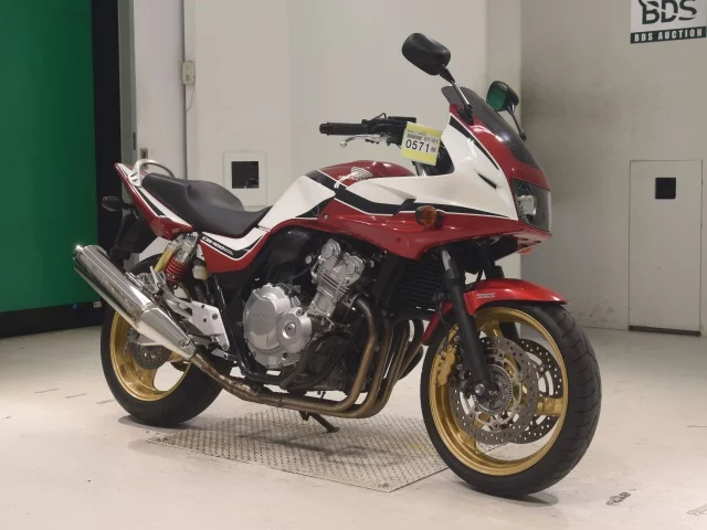 Honda CB400SFV-4 BOLDORABS  с аукциона в Японии