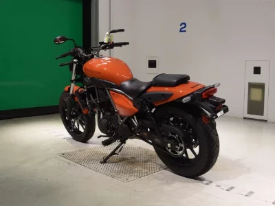 Kawasaki ELIMINATOR 400-3