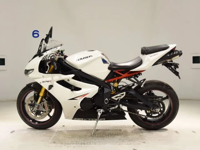 Triumph TRIUMPH DAYTONA675R  с аукциона в Японии