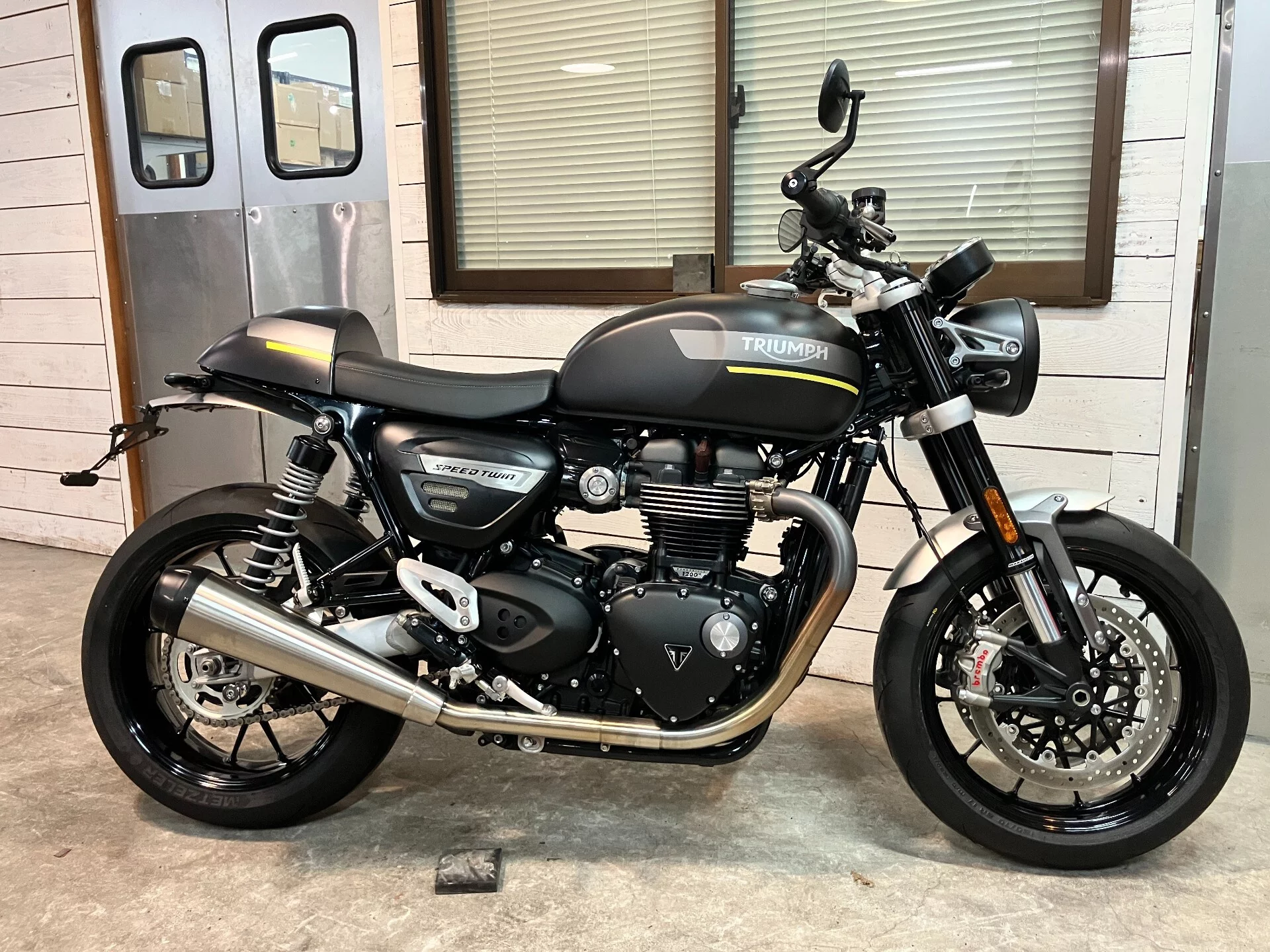 Triumph TRIUMPH  SPEED  TWIN  с аукциона в Японии