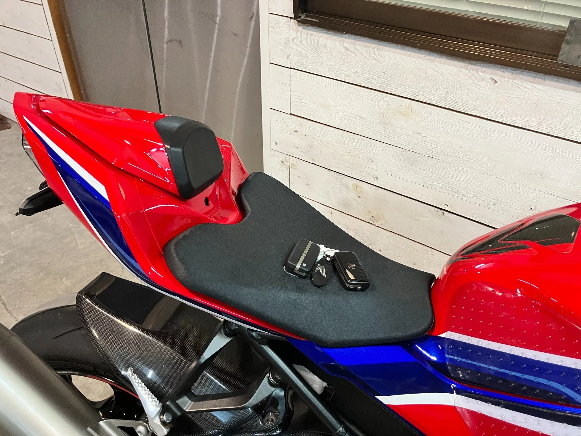 Honda CBR1000RR-R FB SP  с аукциона в Японии