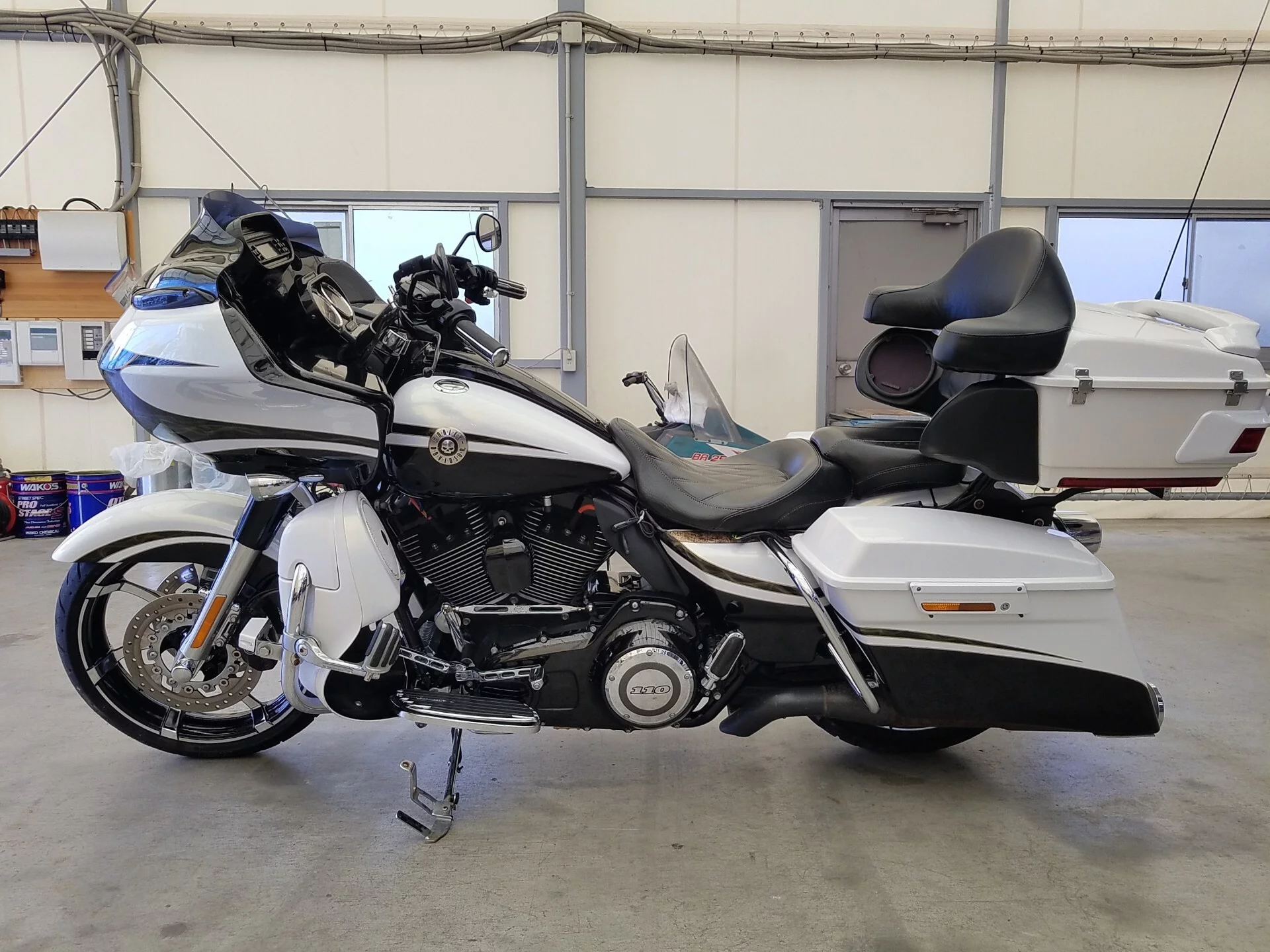 Harley-Davidson HARLEY FLTRXSE1800CVO  с аукциона в Японии